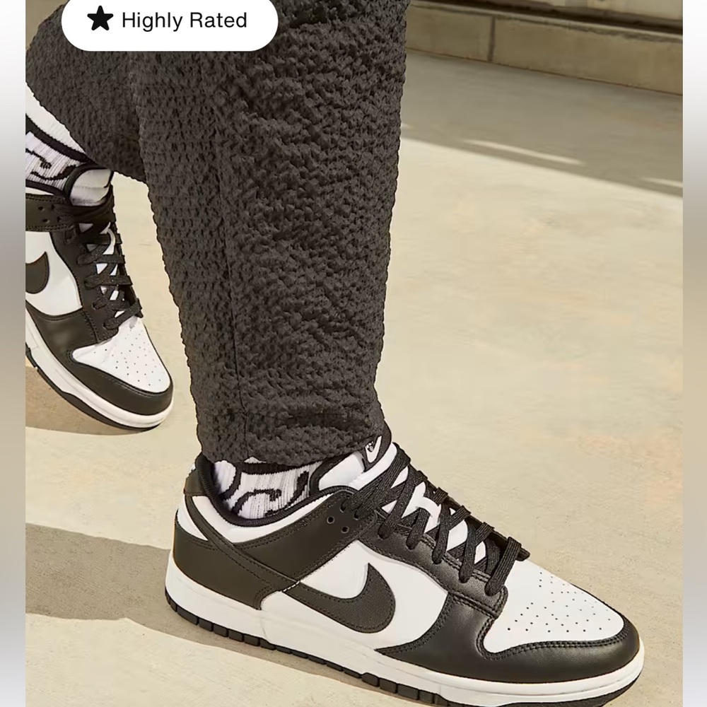 BRAND NEW IN BOX MEN’S 9.5 NIKE DUNK LOW RETROS-BLACK & WHITE - Picture 13 of 13